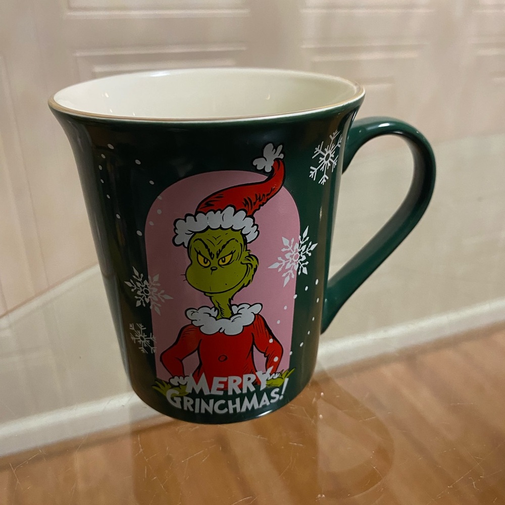 Brand New How The Grinch Stole Christmas Merry Christmas Mug